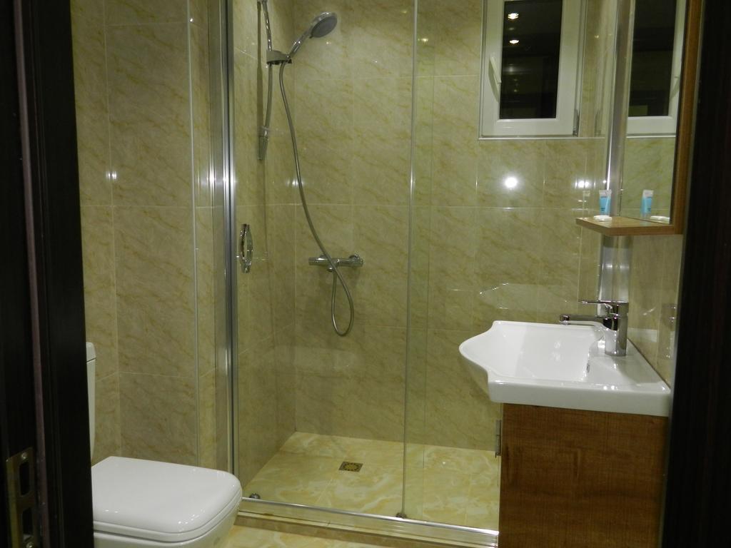 Orbi Sea Towers Batumi Apartment Екстериор снимка